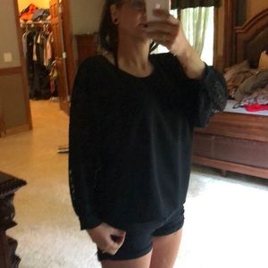 Over size sleeves light weight shirt